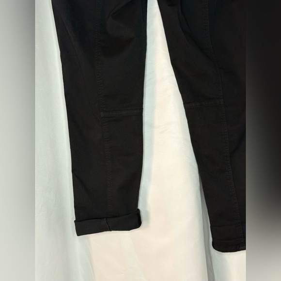 WHBM Black Pret-a-Pic Crop Pant – Size 8P, Petite - Gold Hardware - Picture 8 of 14